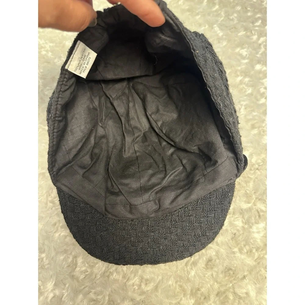 Women's Black Herringbone Newsboy Cap Button Accent Polyester One Size Casual